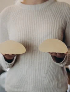 Choose the Right Breast Implant Size